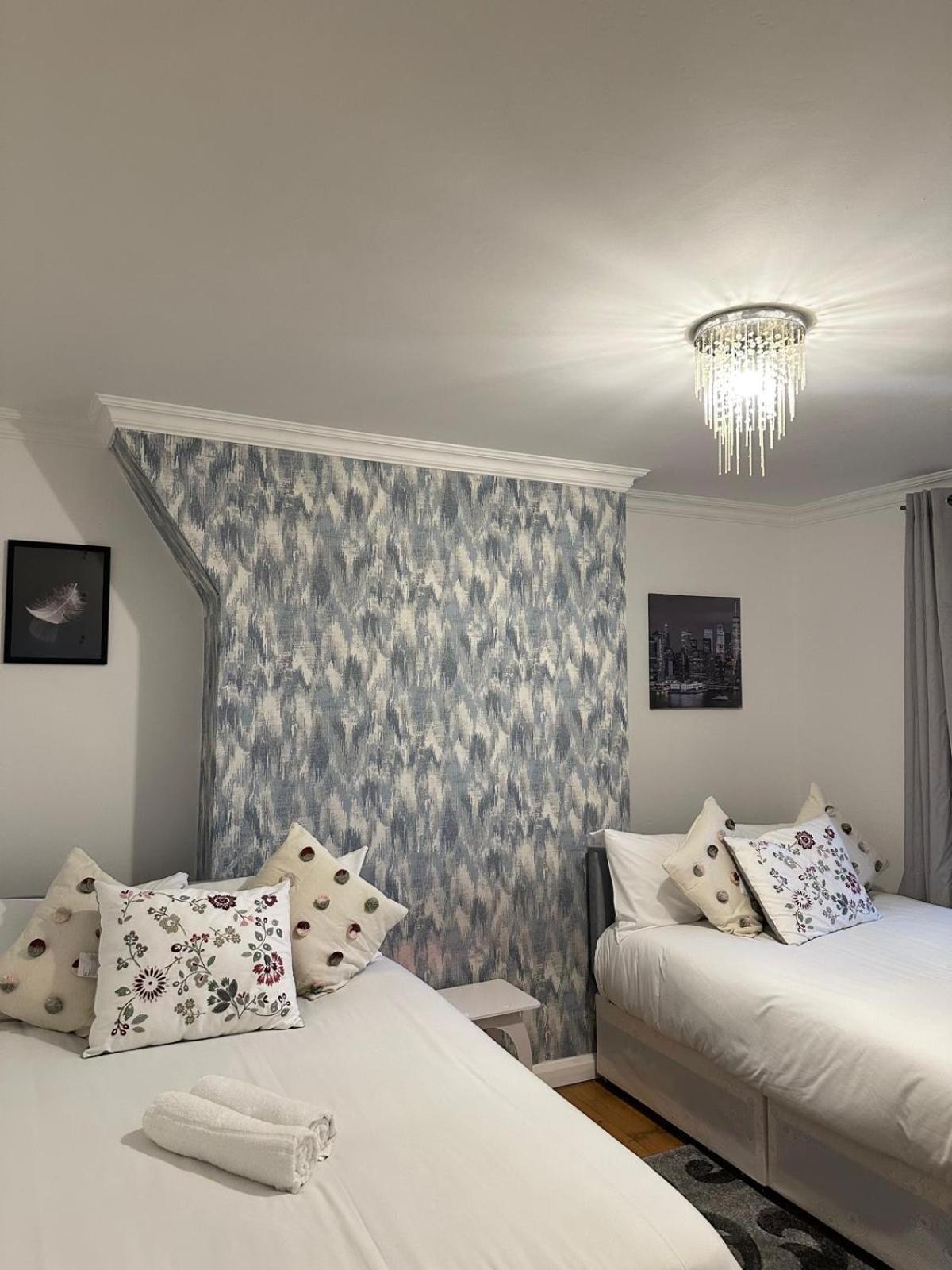 Budget Grey House London Exterior foto